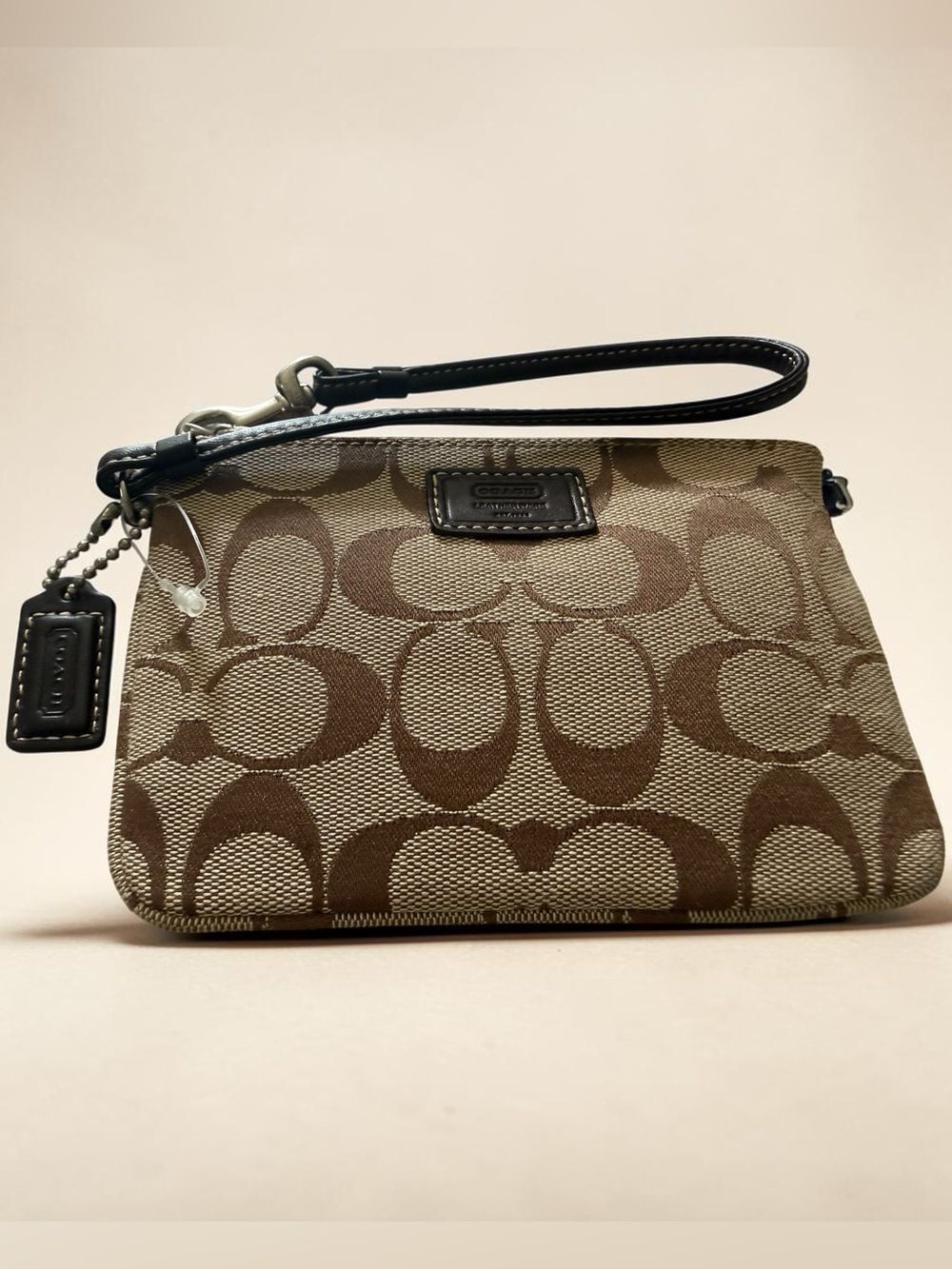 Coach Signature Brown Khaki Jacquard Wristlet Pouch Zip Top Wallet Bag